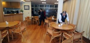 Polémica medida impedía acceso de reporteros gráficos a “cafetería VIP” y sala de la Cámara Baja