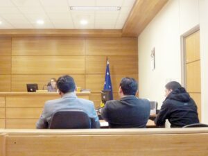 Formalizan a imputado por estafar a  tienda en más de 130 millones de pesos