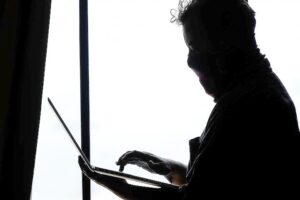 PDI llama a evitar compras de artículos por internet para prevenir delitos