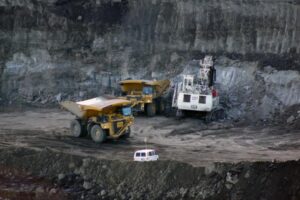 SEIA responderá a solicitud de tronaduras de Mina Invierno antes del  seis  de mayo