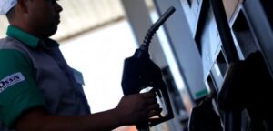 Sube el precio de las bencinas a partir de este jueves
