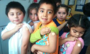 Más de 110 pequeños valientes ya se vacunaron contra la influenza