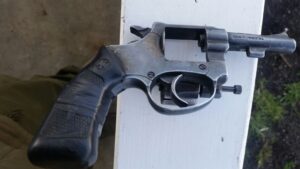 Peón amenazó con matar a encargada de estancia fueguina