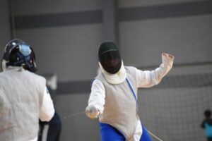 Club de Esgrima Austral se prepara para el campeonato nacional