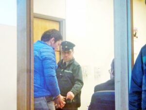 Violenta agresión a hermanos  termina en robo con violencia