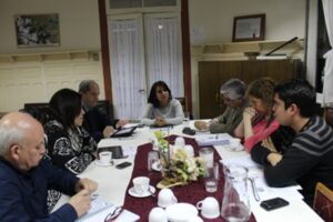 Aseguran que Punta Arenas está preparado ante amenaza del Río Las Minas