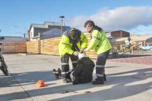 Joven fue agredido  con un palo en la cabeza