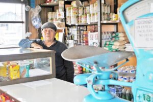 SIP intensifica búsqueda de asaltantes de almacenero