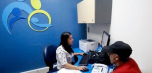 Usuarios de Fonasa ya pueden comprar bonos por internet
