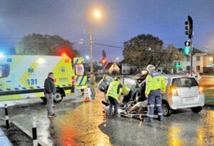 Dos lesionados dejó colisión en Avenida España