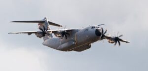 Al menos 3 muertos deja accidente aéreo al sur de España