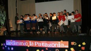 VI encuentro artístico-literario “Declamando la Patagonia”…versos que lleva el viento