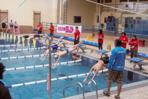 Piscina del IND fue escenario del comunal de natación escolar