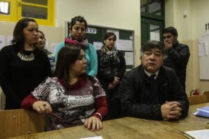 Profesores del Liceo Luis Alberto Barrera solidarizan con docente agredida