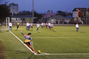 Canchas de la confederación deportiva cuentan con flamantes luminarias