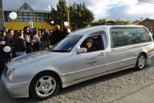 Con homenaje en Escuela Juan Williams fue despedido docente Alfonso Sillard Pérez