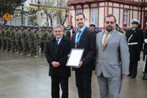 Municipio distinguió a natalinos en el aniversario 104 de la ciudad