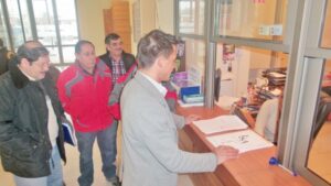 Antiguos microbuseros postularán a licitación de transporte público urbano