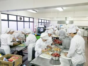 Campaña solidaria “Cocineros y Salmoneros por el norte” hará entrega de su aporte