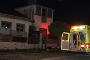 Mujer embarazada, y en situación de calle, fue agredida esta mañana
