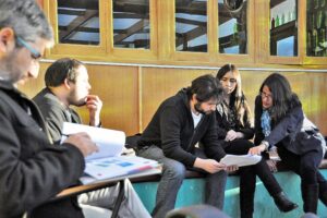 Diputado Boric y autoridades regionales se reúnen por tema energético