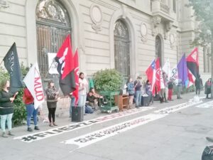 Boric y bancada estudiantil condenaron el 