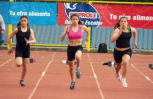 Atletas regionales destacaron en campeonato de Valdivia