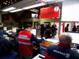 Director nacional de Aduanas no comparte paro de sus funcionarios