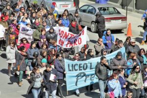 Profesores de Punta Arenas se suman a paro nacional convocado por el Magisterio