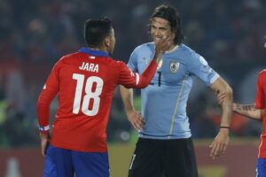 Tres fechas de castigo le aplicaron a Gonzalo Jara y queda fuera de la Copa América