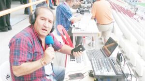 Ernesto Díaz Correa: “El gigante  del gol” que llega hasta Magallanes