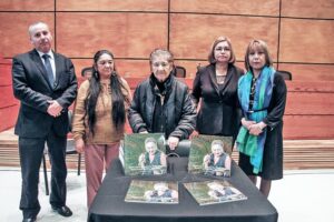 Historias de la cultura kawésqar en primera persona