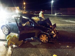 Heridos graves y leves, además de daños de consideración, en varios accidentes