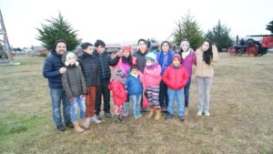 Delegación de estudiantes de Chiloé visitó Instituto de la Patagonia