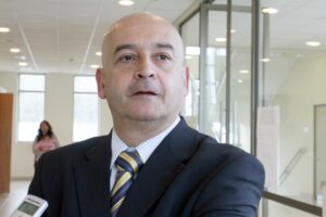Tres años de cárcel por asaltar a víctima con quien estuvo bebiendo