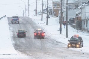 6,2 centímetros de nieve cayeron sobre Punta Arenas y se mantiene alerta