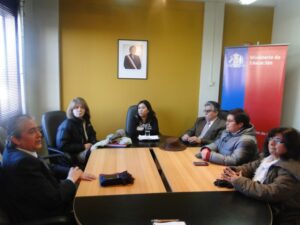 Seremi de Educación recibió a equipo directivo del Liceo Luis Alberto Barrera