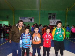 Torneo de Futsal “Chuteando una sonrisa con los niños de mi comuna” premió a los mejores