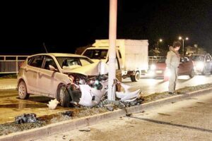 Costanera fue esceneario de dos accidentes casi simultáneos