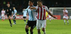 Argentina y Paraguay definen en Concepción al rival de La Roja