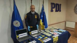 Identificados los tres colombianos detenidos por la PDI por clonación de tarjetas de crédito