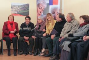 Presidenta Bachelet firmó el proyecto de ley que elimina el 5% en salud de adultos mayores
