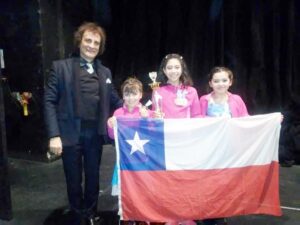 Niñas magallánicas se lucieron en torneo internacional panamericano de danza