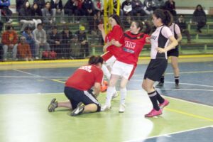 Santo Tomás organiza torneo de futsal para cuartos medios