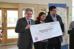 Municipio de Natales entregó recursos a 13 escuelas promotoras de Salud y Cesfam