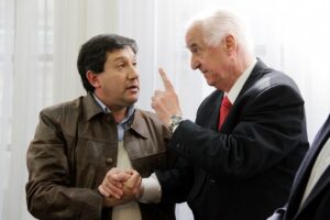 “Un chiquero”, dijo Vicente Karelovic al alcalde y concejales, refiriéndose al estado del canil municipal