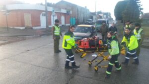 Ebrio lesionado al ser atropellado por taxista