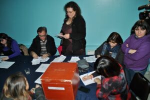 Comunal de profesores optó por levantar el paro tras un 62% a favor de esta medida