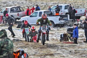 Niños finalizaron su campeonato  de motocross en el Barrio Hortícola