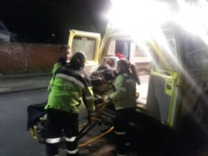 En estado crítico permanece hospitalizado hombre que anoche fue acuchillado